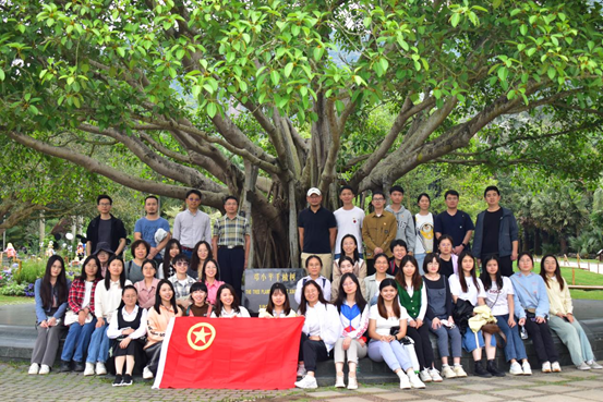 4.仙湖植物園合影